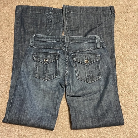 Arden B boot cut jeans with back button pockets - Picture 4 of 4